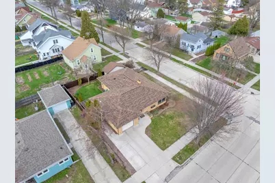 904  Mead Ave, Sheboygan, WI 53081 - Photo 29