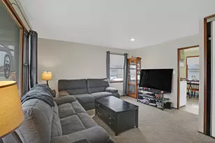 2010 N 22nd St, Sheboygan, WI 53081 - Photo 3