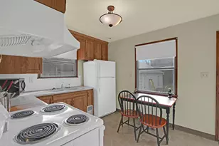 2010 N 22nd St, Sheboygan, WI 53081 - Photo 7