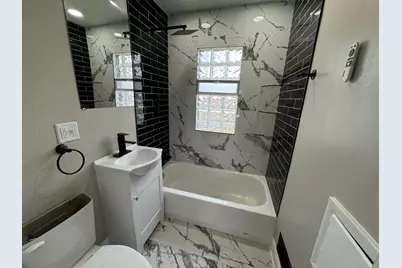 8057 W Herbert Ave, Milwaukee, WI 53218 - Photo 5