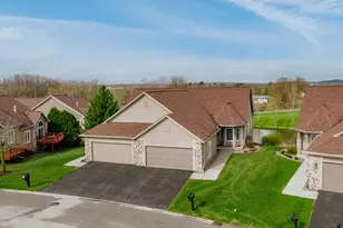 2804 Glen Ivy Dr, West Bend, WI 53090 - Photo 29