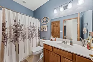 2804 Glen Ivy Dr, West Bend, WI 53090 - Photo 15