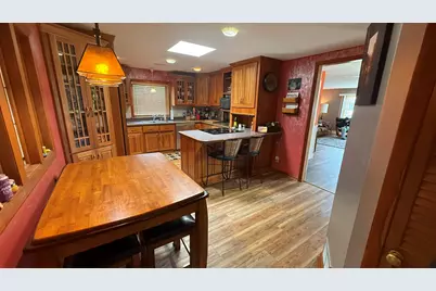 6516  Green Ridge Dr, Racine, WI 53406 - Photo 7