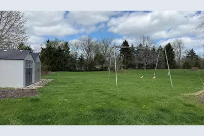 6516  Green Ridge Dr, Racine, WI 53406 - Photo 27