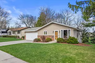 1221 Green Tree Rd, West Bend, WI 53090 - Photo 31