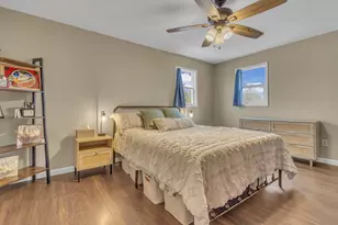 1216 Arlington Ave, Manitowoc, WI 54220 - Photo 9