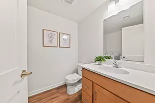 2703 Pond Dr, Saint Francis, WI 53235 - Photo 29