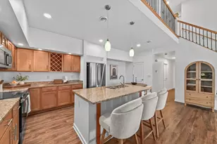 2703 Pond Dr, Saint Francis, WI 53235 - Photo 11