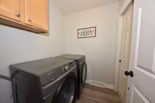1125 White Sands Ct, West Bend, WI 53090 - Photo 13