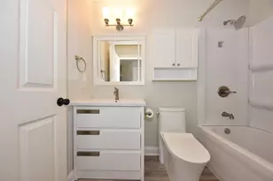 1125 White Sands Ct, West Bend, WI 53090 - Photo 21