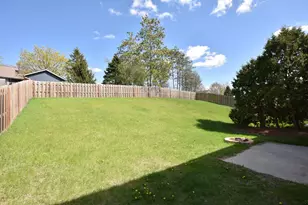 1125 White Sands Ct, West Bend, WI 53090 - Photo 23