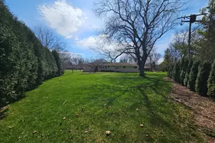 12860 Hobbs Ct, Brookfield, WI 53005 - Photo 19