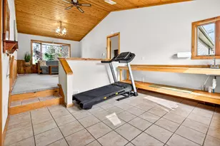 203 E Peckham St, Neenah, WI 54956 - Photo 17