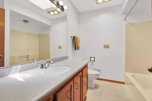 W135N8103 Wood Ct, Menomonee Falls, WI 53051 - Photo 13