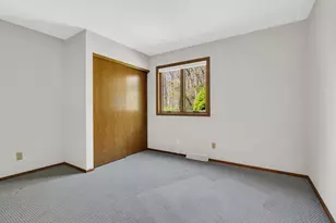 W135N8103 Wood Ct, Menomonee Falls, WI 53051 - Photo 9