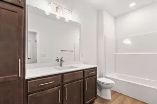 W204N17685 Laurel Pl, Jackson, WI 53037 - Photo 19