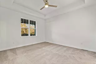 W204N17685 Laurel Pl, Jackson, WI 53037 - Photo 11