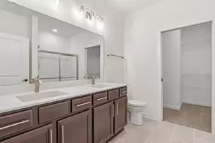 W204N17665 Laurel Pl, Jackson, WI 53037 - Photo 15