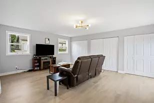 7705 241st Ave, Paddock Lake, WI 53168 - Photo 11