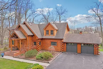 34025  Venice Park Rd, Summit, WI 53018 - Photo 9