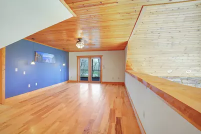 34025  Venice Park Rd, Summit, WI 53018 - Photo 29