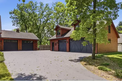34025  Venice Park Rd, Summit, WI 53018 - Photo 13