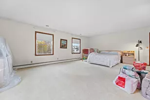 12011 W Ohio Ave, West Allis, WI 53227 - Photo 13
