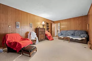 12011 W Ohio Ave, West Allis, WI 53227 - Photo 9