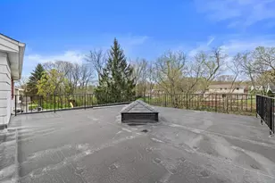 12011 W Ohio Ave, West Allis, WI 53227 - Photo 15
