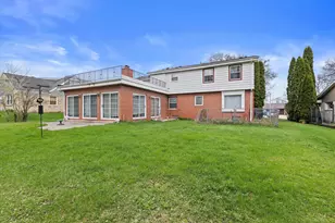 12011 W Ohio Ave, West Allis, WI 53227 - Photo 21