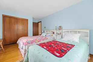 12011 W Ohio Ave, West Allis, WI 53227 - Photo 17
