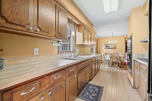12011 W Ohio Ave, West Allis, WI 53227 - Photo 5