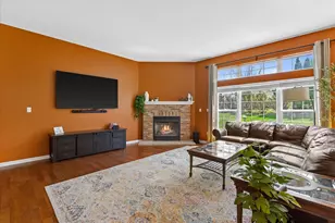 1683 Hunter Rd, Waukesha, WI 53189 - Photo 11