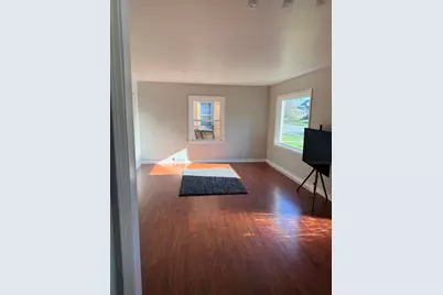 1608 S 16th St, Manitowoc, WI 54220 - Photo 7