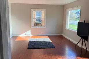 1608 S 16th St, Manitowoc, WI 54220 - Photo 7