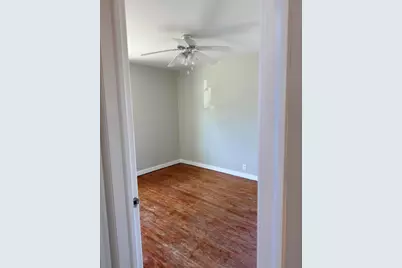 1608 S 16th St, Manitowoc, WI 54220 - Photo 9