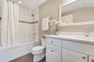 6040 N Shoreland Ave, Whitefish Bay, WI 53217 - Photo 27