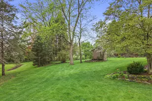 S74W24610 Windsor Ct, Vernon, WI 53189 - Photo 37