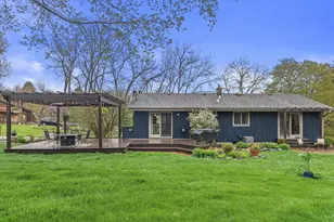 S74W24610 Windsor Ct, Vernon, WI 53189 - Photo 33