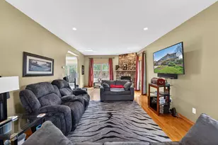1375 110th St, Pleasant Prairie, WI 53158 - Photo 5