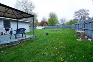 8361 S Deer Ridge Pass, Oak Creek, WI 53154 - Photo 13
