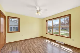 1912 Cedar St, Grafton, WI 53024 - Photo 15