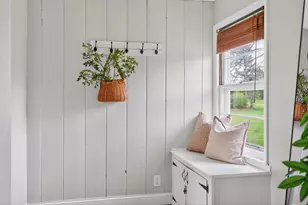 1704 W El Rancho Dr, Mequon, WI 53092 - Photo 23