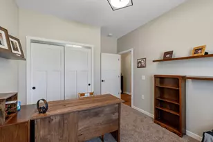 425 East St, Juneau, WI 53039 - Photo 29
