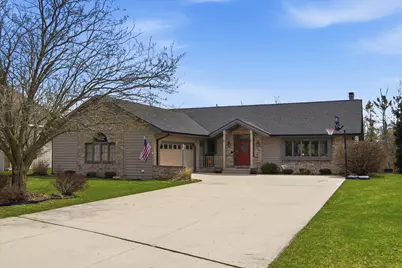 2029  White Pine Ln, Sheboygan, WI 53083 - Photo 1