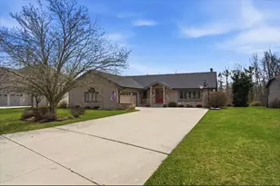 2029 White Pine Ln, Sheboygan, WI 53083 - Photo 69