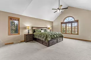 6645 Fieldstone Ct, Racine, WI 53402 - Photo 17