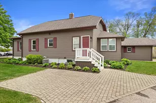 752 Wells St, Lake Geneva, WI 53147 - Photo 5