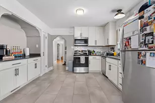 2179 S 83rd St, West Allis, WI 53219 - Photo 15