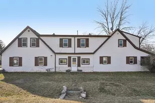 1001 W Bender Rd, Glendale, WI 53217 - Photo 3